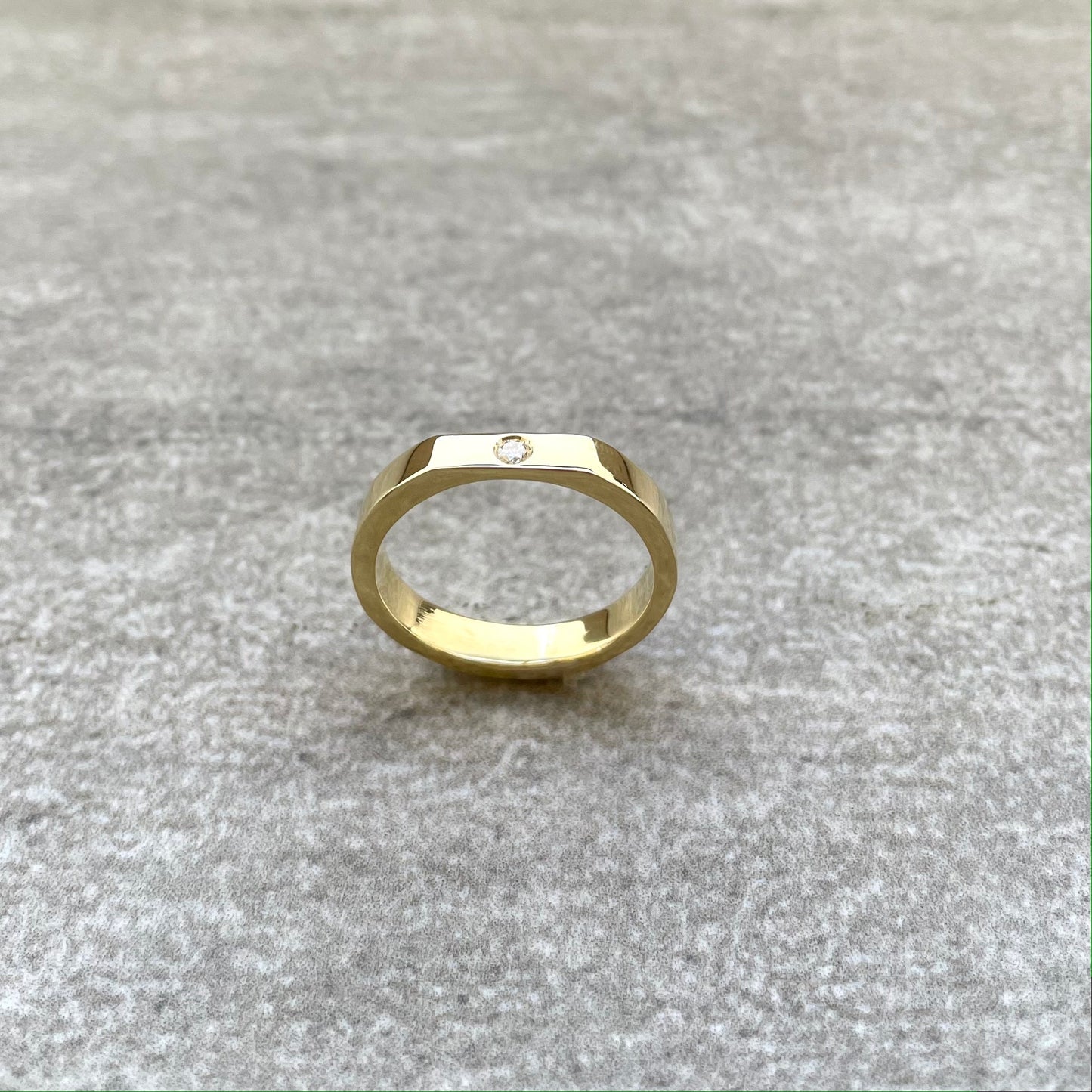 Argollas Personalizadas en Oro + Diamante + Plata