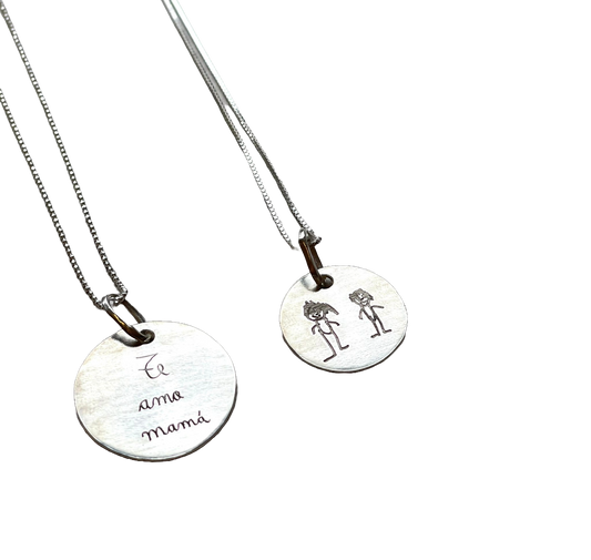 Cadena con medalla personalizada