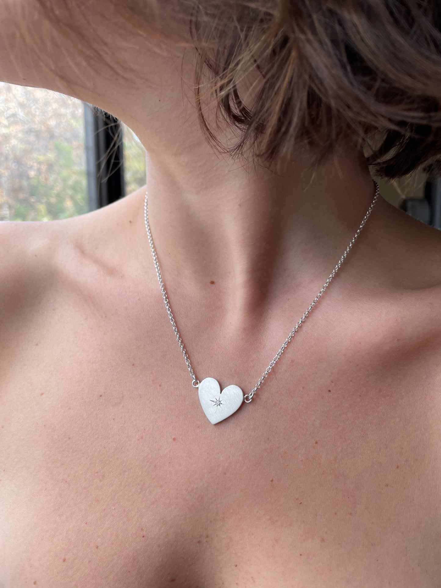 Collar Corazon con Diamante - MINIMAL GOLD