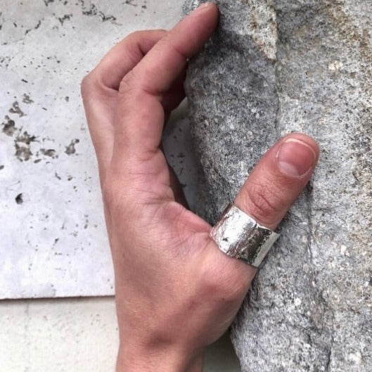 Anillo Texturado Black and White