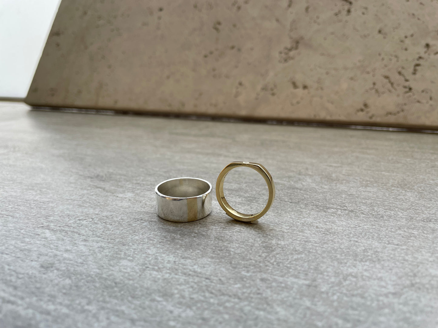 Argollas Personalizadas en  Oro + Diamante + Plata