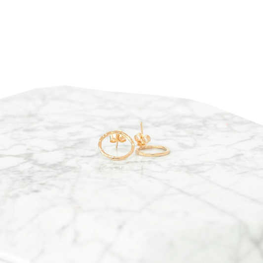 Aros Circulo chico forjado bañados en Oro - MINIMAL GOLD